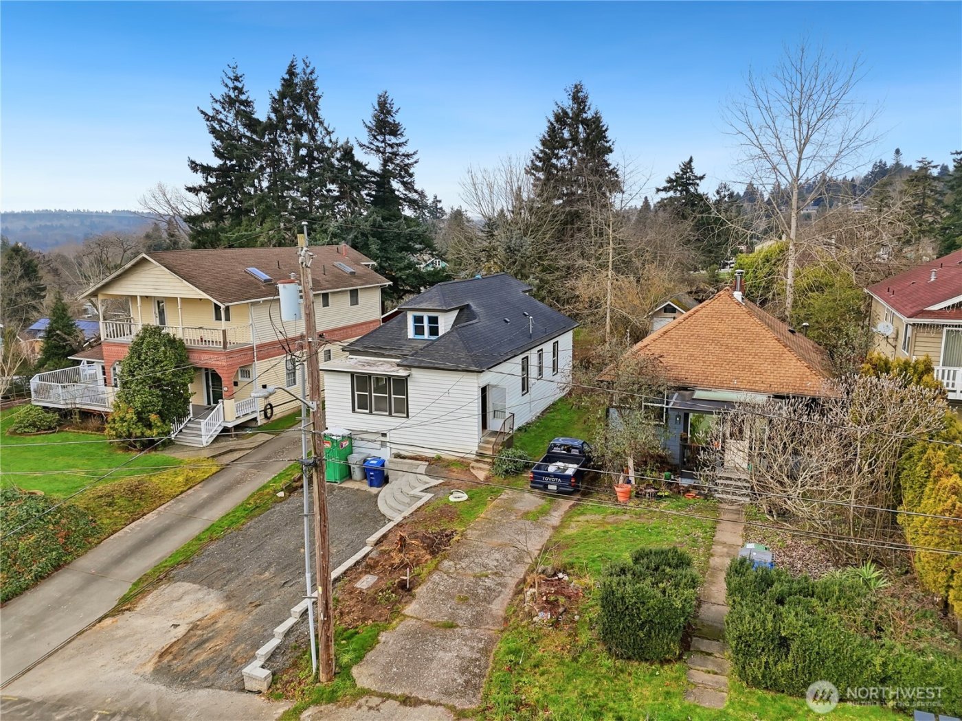 285 Earlington Avenue SW, Renton, WA 98057