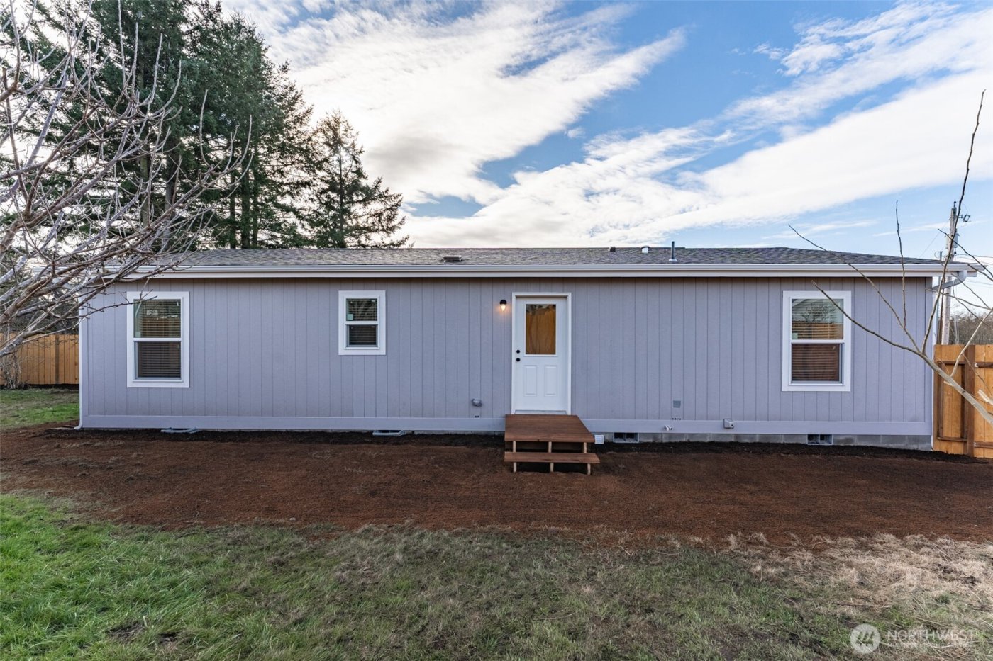 8416 Donald Way , Blaine, WA 98230