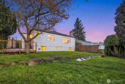 6023 35th Avenue SW, Seattle, WA 98126 - Photo 2