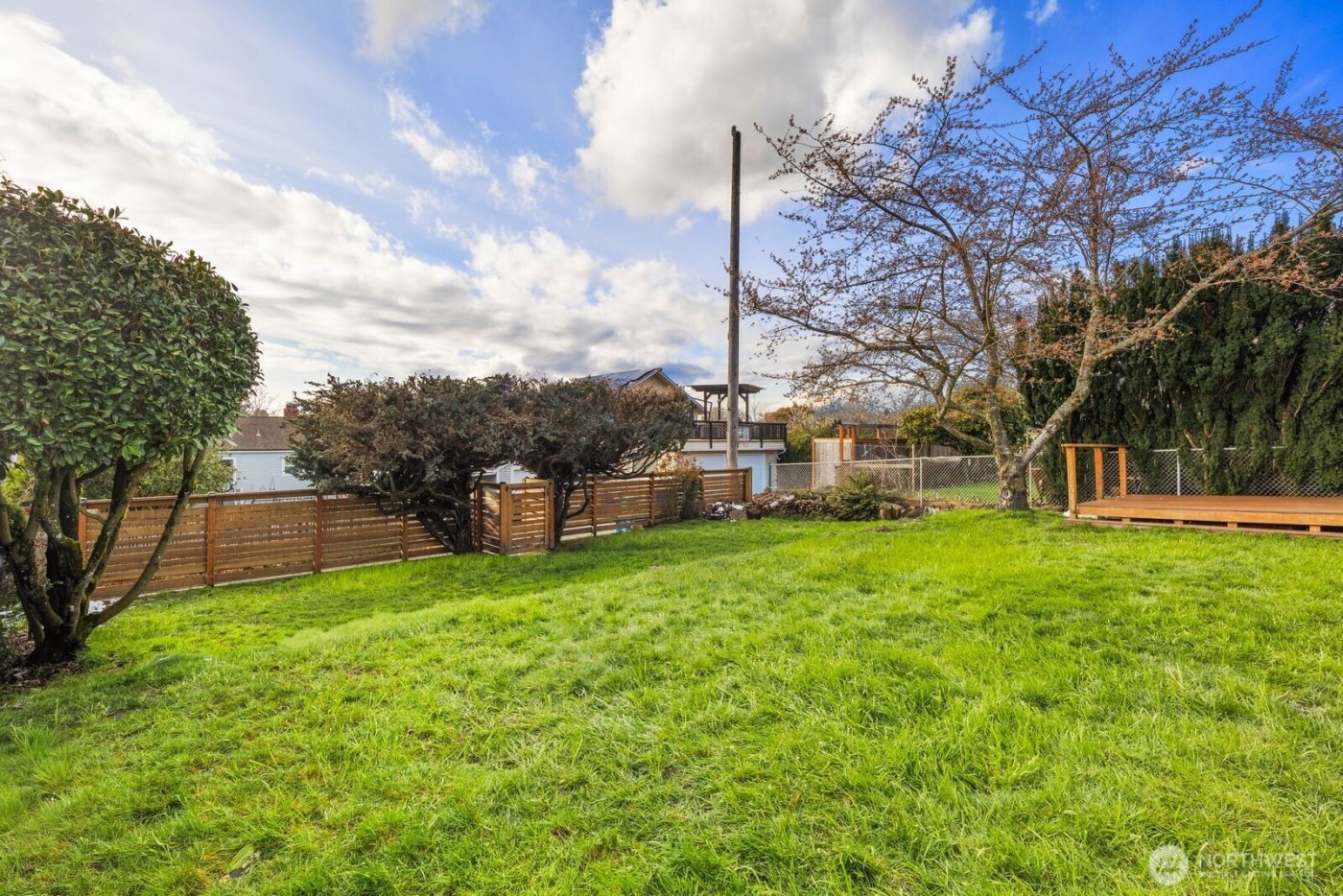 6023 35th Avenue SW, Seattle, WA 98126