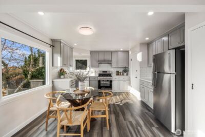 6023 35th Avenue SW, Seattle, WA 98126 - Photo 9