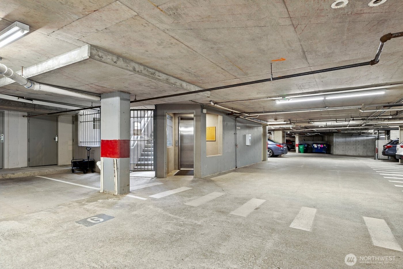 3900 2nd Avenue NE #207, Seattle, WA 98105