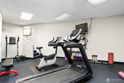 3900 2nd Avenue NE #207, Seattle, WA 98105 - Photo 36