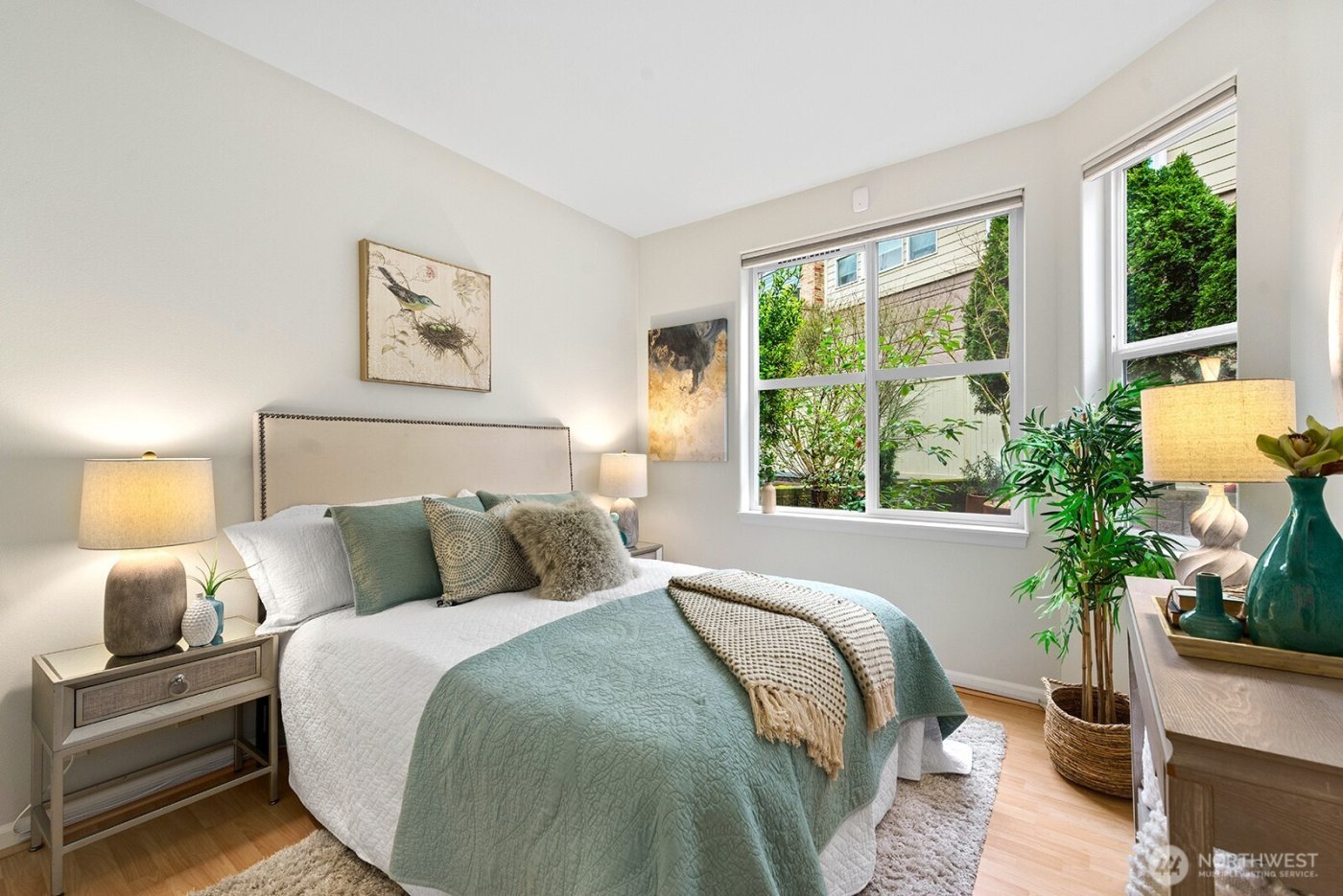 3900 2nd Avenue NE #207, Seattle, WA 98105