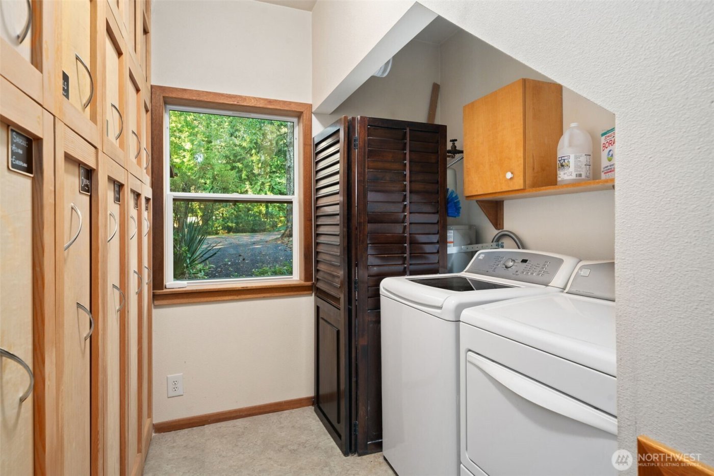 294 E Libby Road , Shelton, WA 98584
