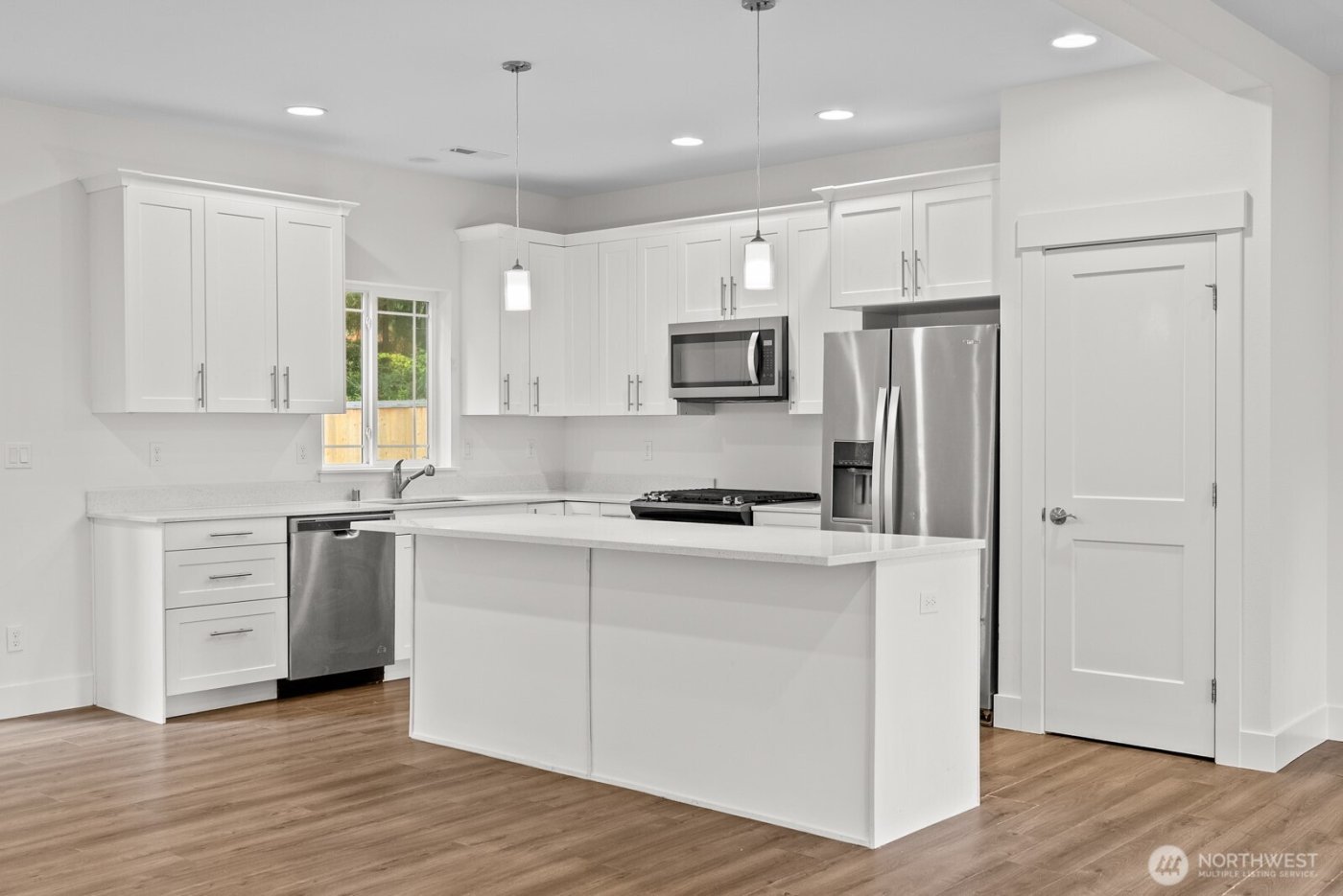 19518 26th Street Court SW, Lakebay, WA 98349