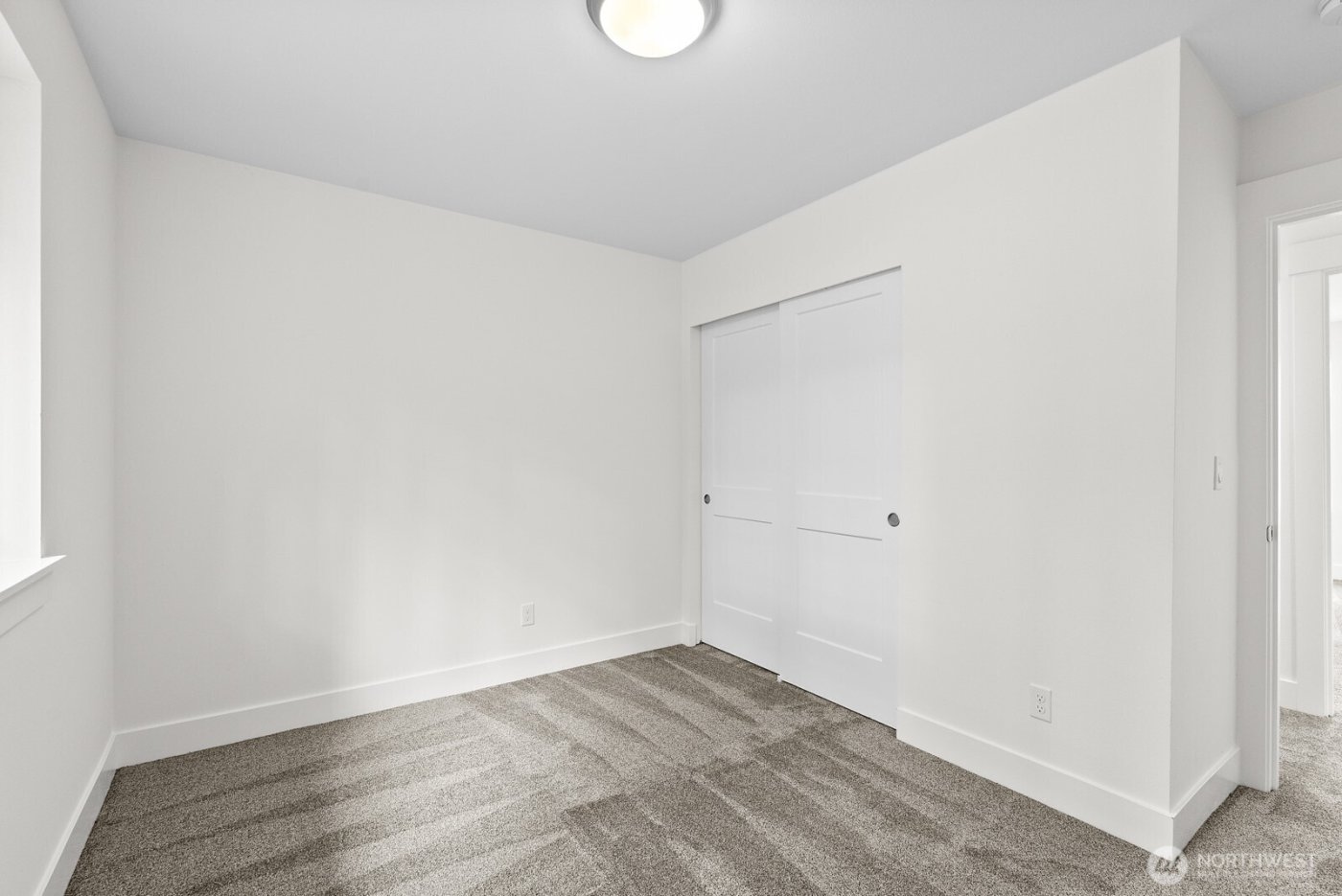 19518 26th Street Court SW, Lakebay, WA 98349