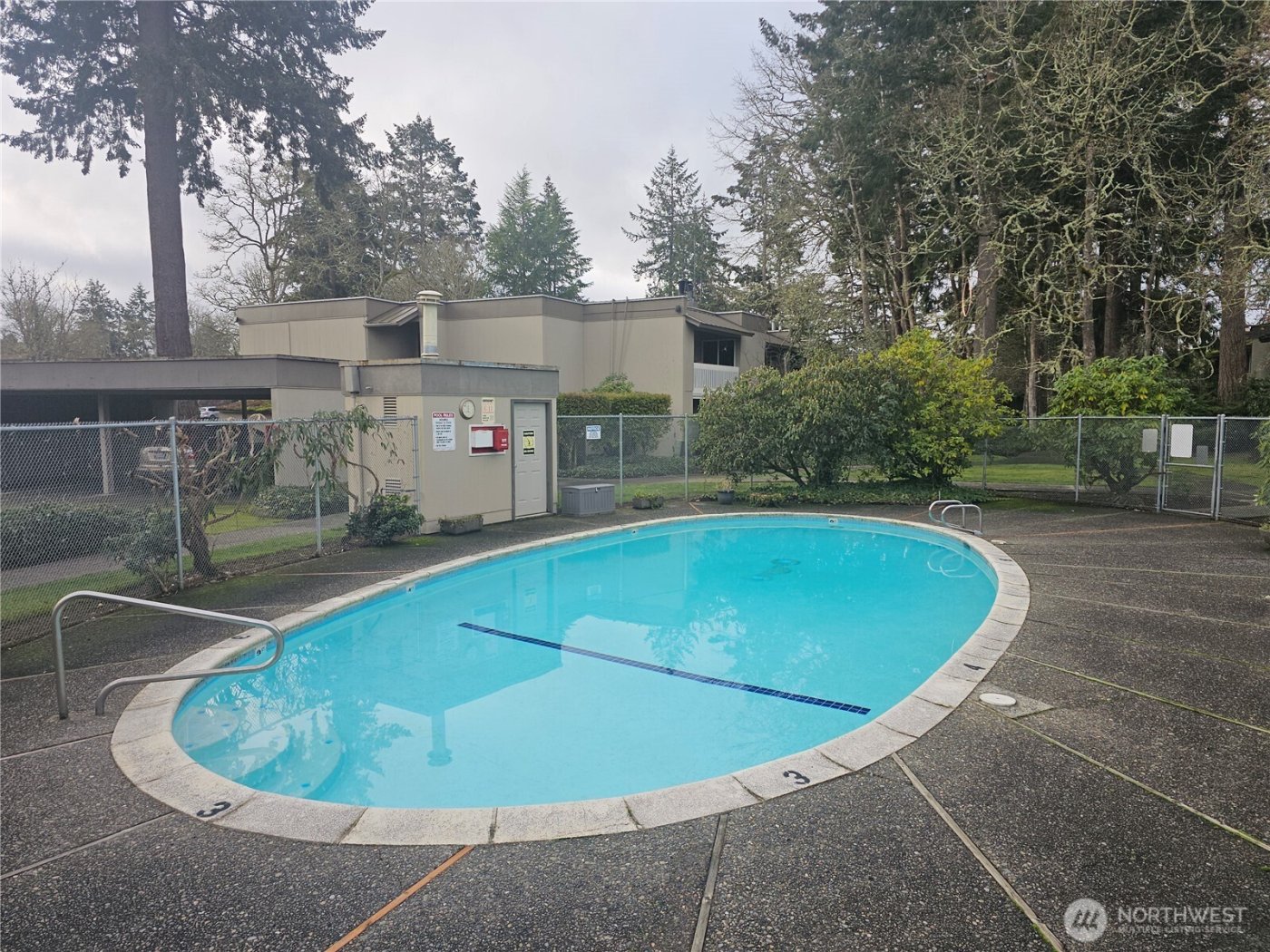 7425 Ruby Drive SW #E14, Lakewood, WA 98498