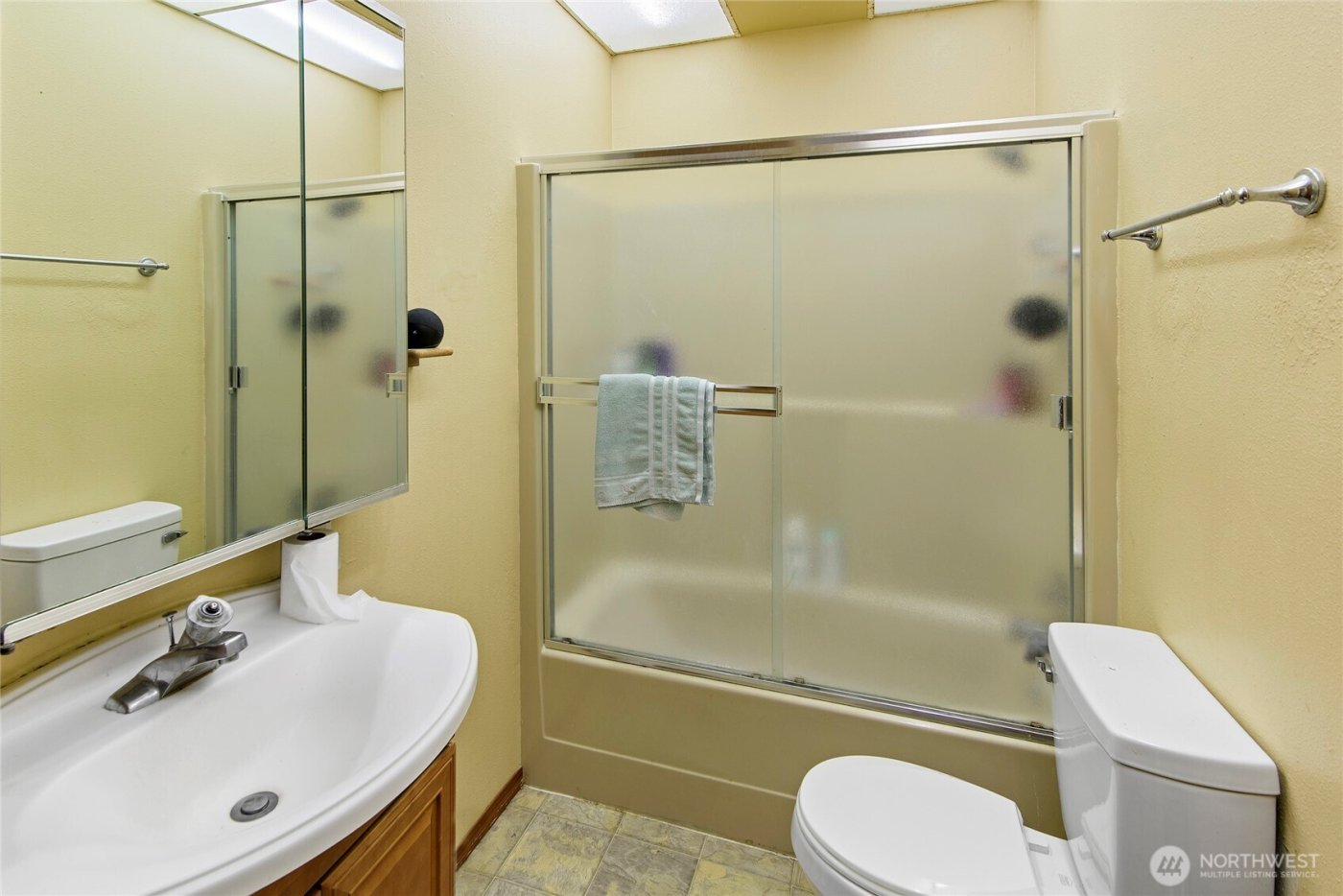 1108 Highland Avenue , Bremerton, WA 98337