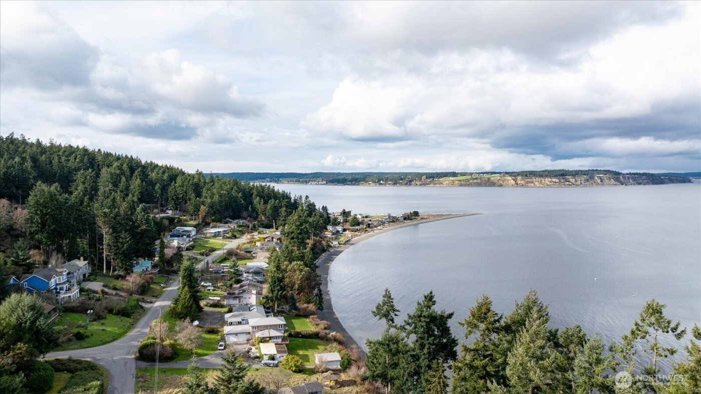 273 Marine Drive , Coupeville, WA 98239