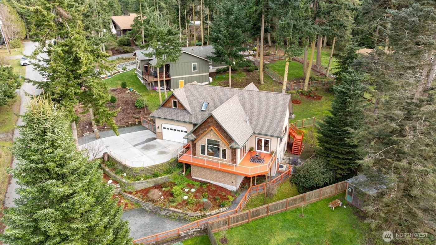 273 Marine Drive , Coupeville, WA 98239