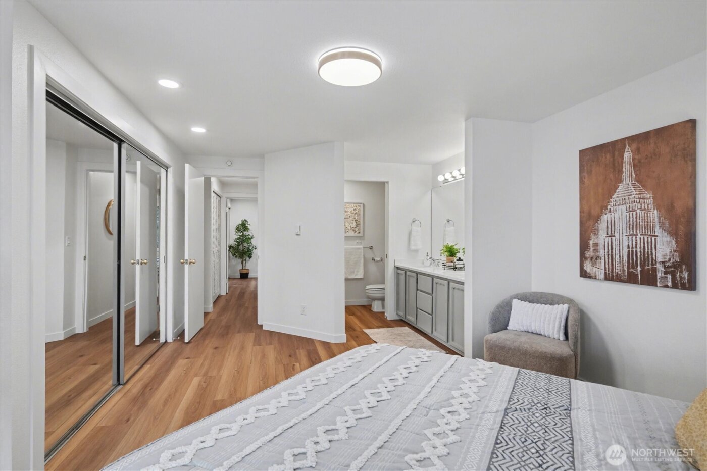 11639 91st Lane NE #3, Kirkland, WA 98034