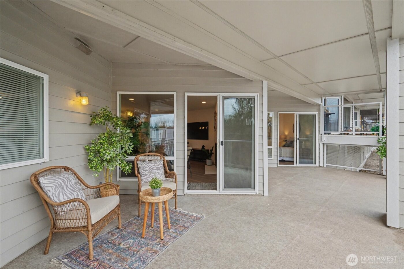 11639 91st Lane NE #3, Kirkland, WA 98034