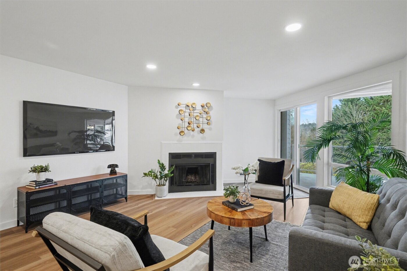 11639 91st Lane NE #3, Kirkland, WA 98034