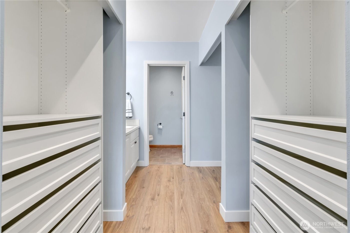 15310 Macadam Road S #A204, Tukwila, WA 98188
