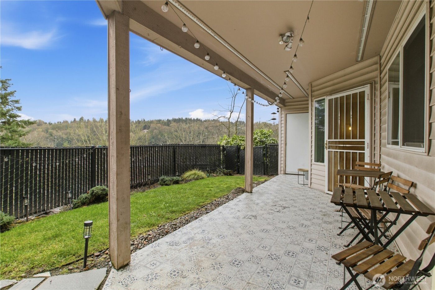 15310 Macadam Road S #A204, Tukwila, WA 98188