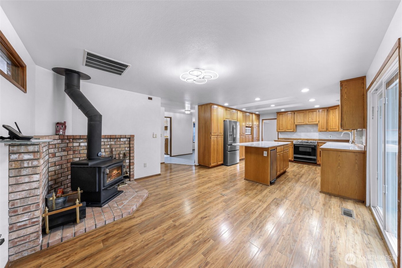 1207 Rainier Lane , Oak Harbor, WA 98277