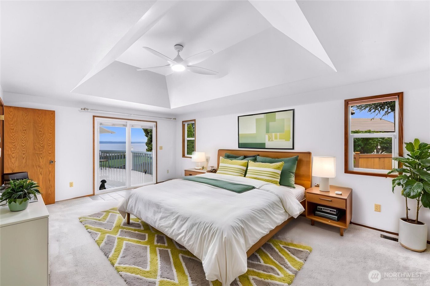 1207 Rainier Lane , Oak Harbor, WA 98277