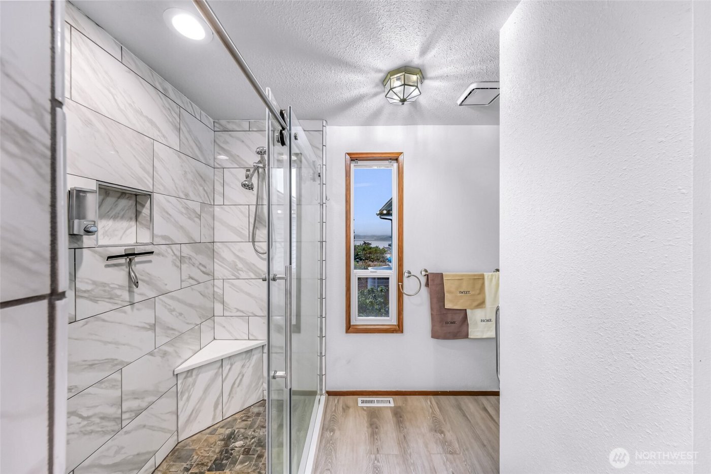 1207 Rainier Lane , Oak Harbor, WA 98277