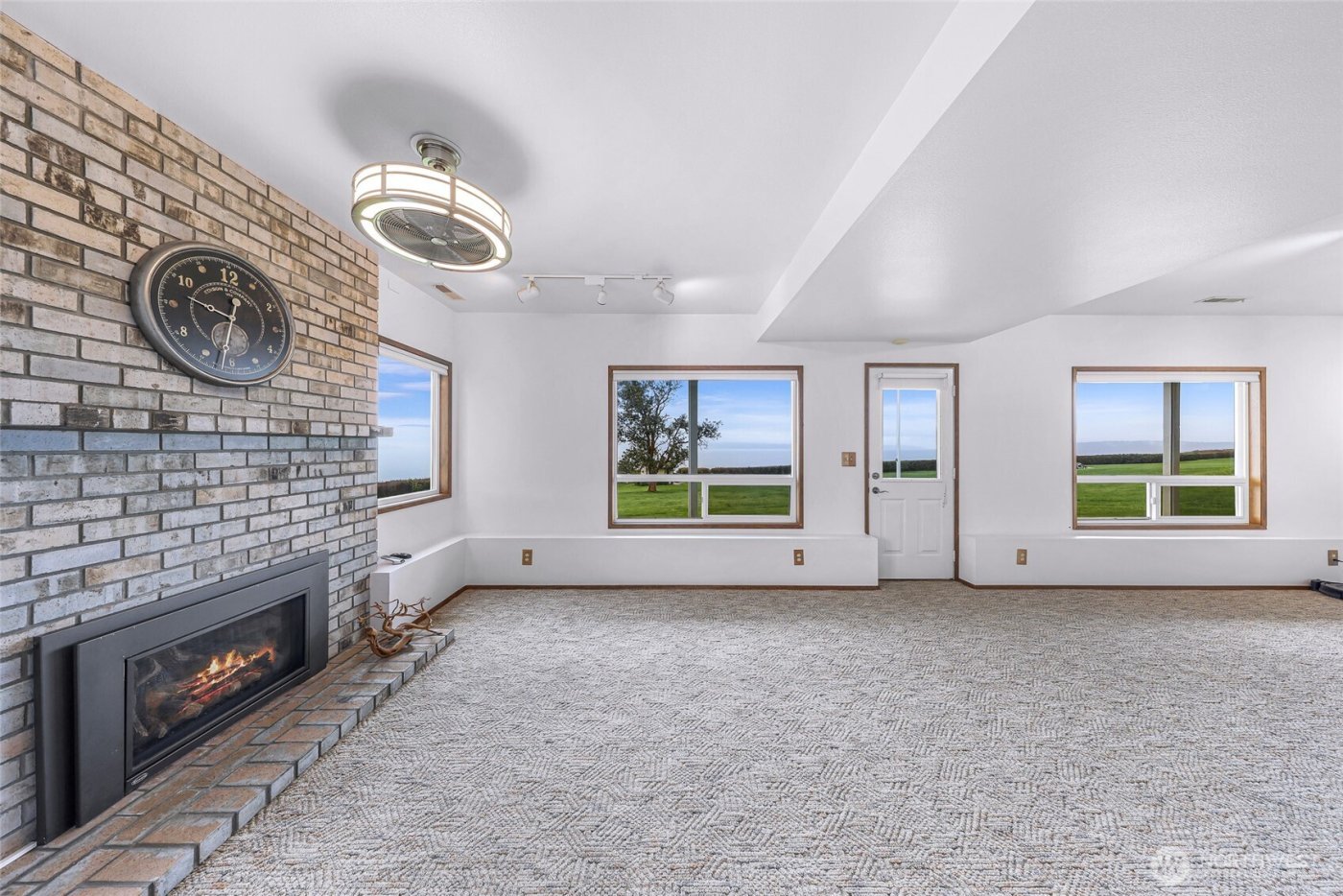 1207 Rainier Lane , Oak Harbor, WA 98277