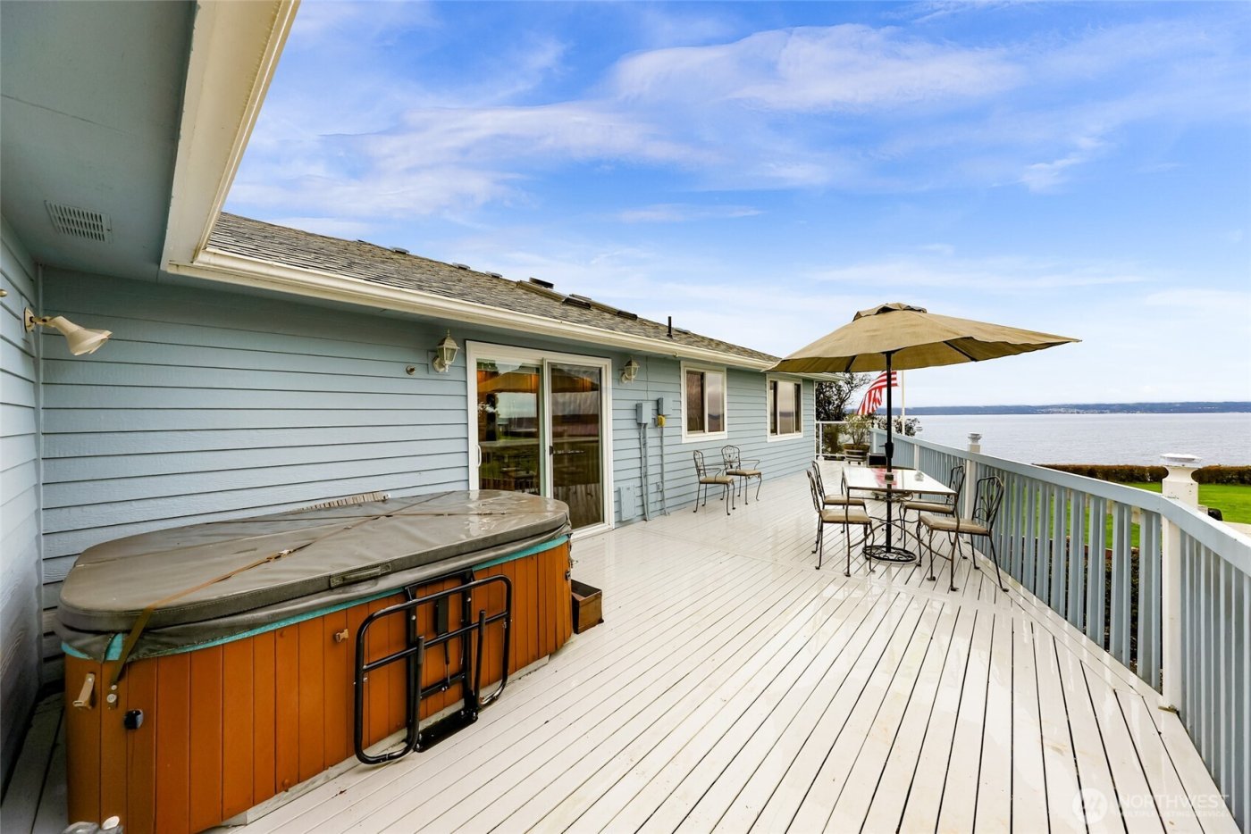 1207 Rainier Lane , Oak Harbor, WA 98277