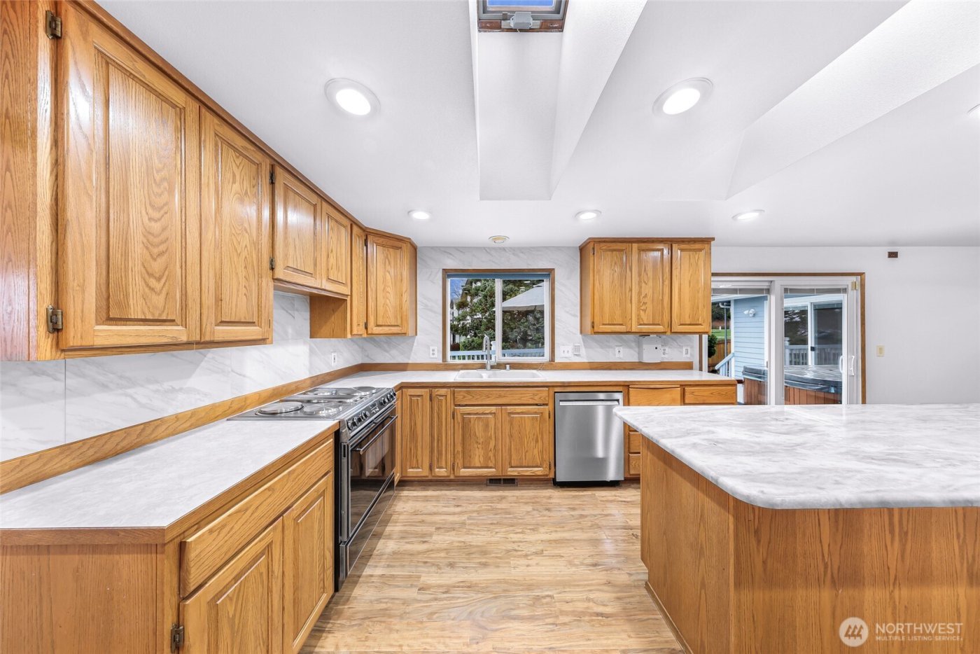 1207 Rainier Lane , Oak Harbor, WA 98277