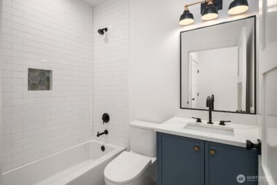 2615 NE 87th Street , Seattle, WA 98115 - Photo 17