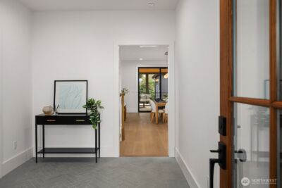 2615 NE 87th Street , Seattle, WA 98115 - Photo 3