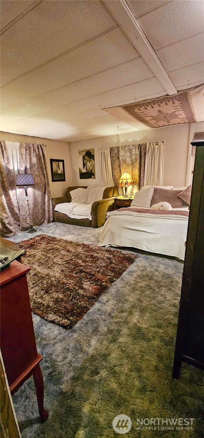 1540 Maple Lane #29, Kent, WA 98030