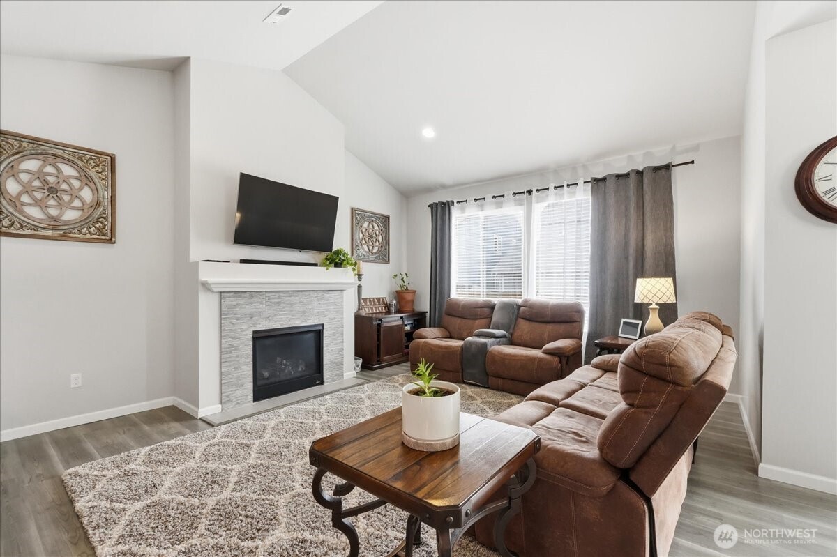 9939 Justman Street SE, Yelm, WA 98597