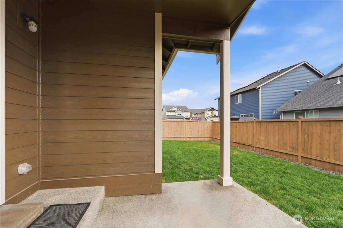 9939 Justman Street SE, Yelm, WA 98597