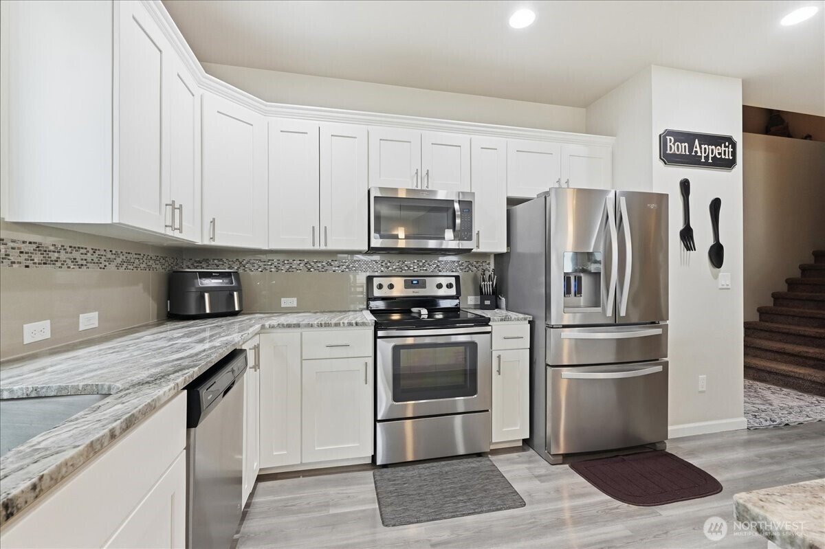 9939 Justman Street SE, Yelm, WA 98597