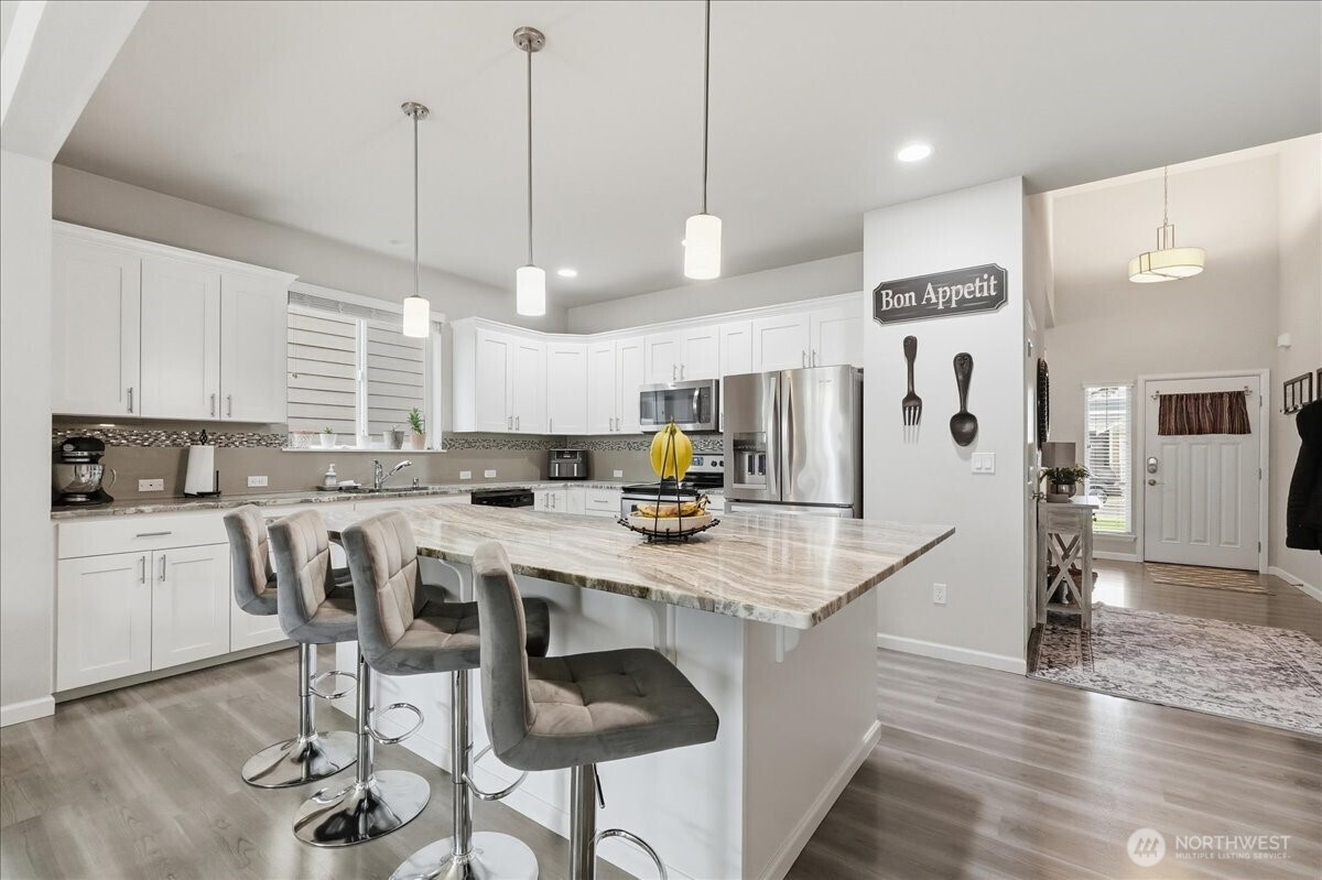 9939 Justman Street SE, Yelm, WA 98597