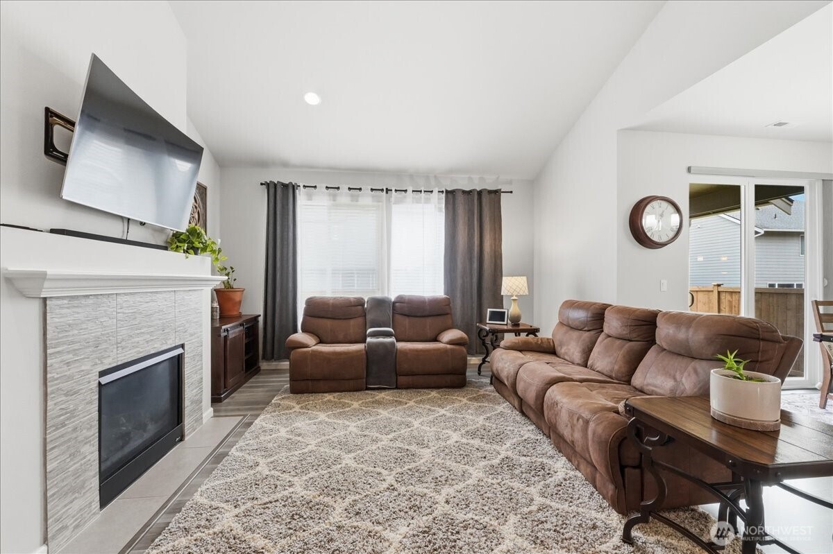 9939 Justman Street SE, Yelm, WA 98597