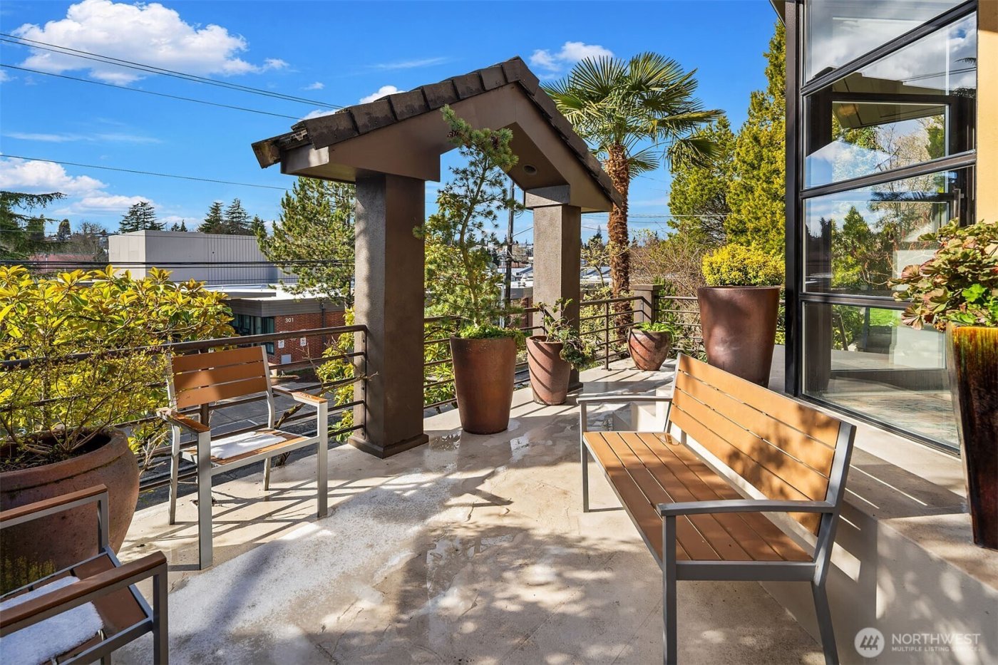 310 21st Avenue E, Seattle, WA 98112-5319