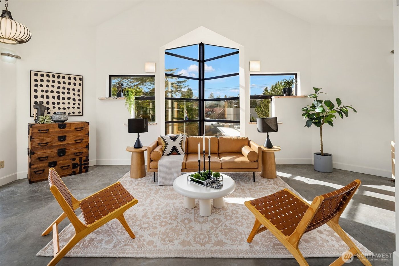 310 21st Avenue E, Seattle, WA 98112-5319