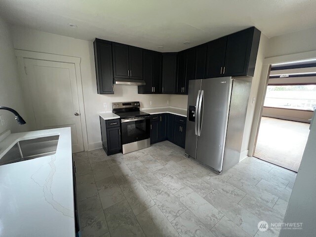 1104 S Prospect Street , Tacoma, WA 98405