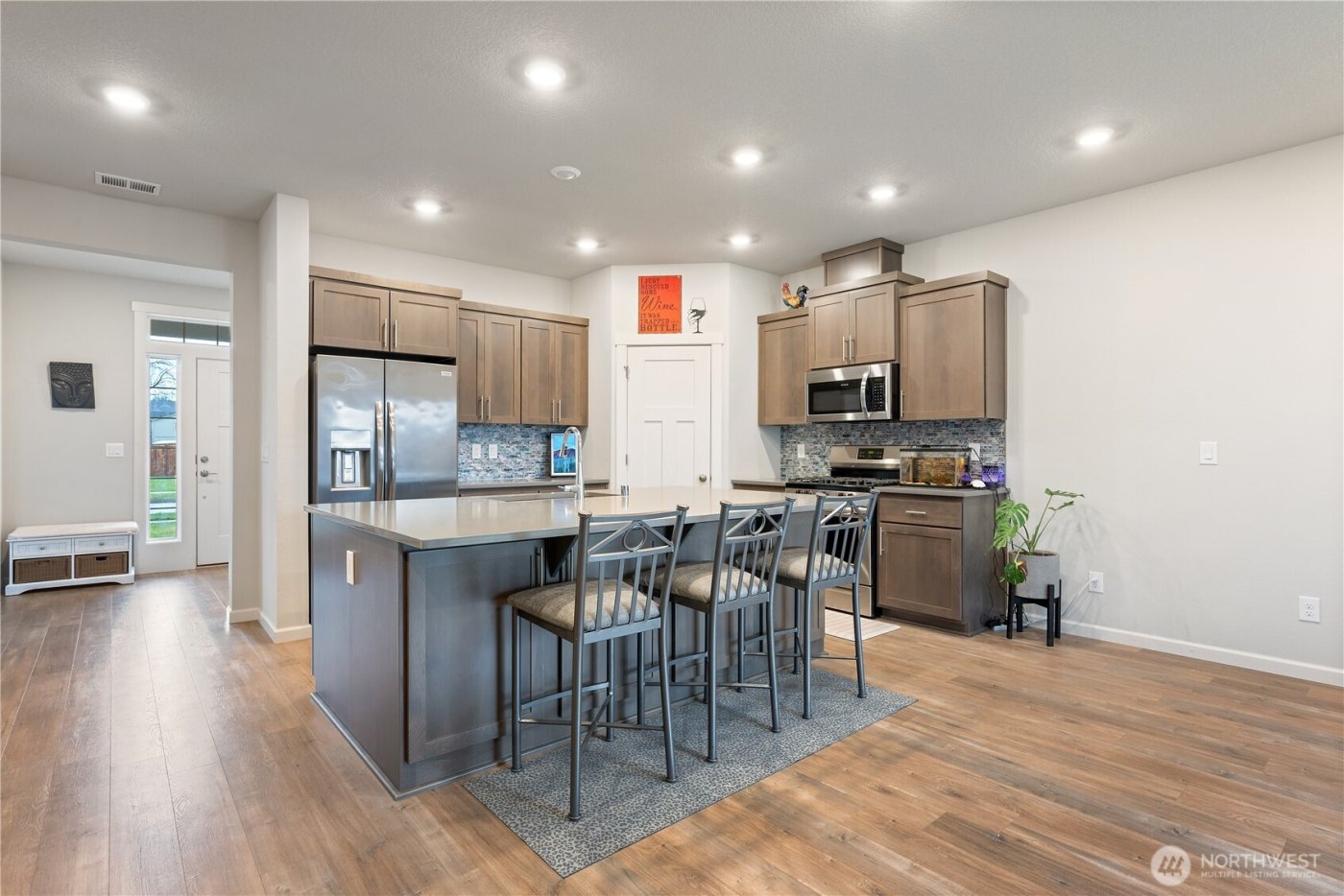 1906 Melody Way , Longview, WA 98632