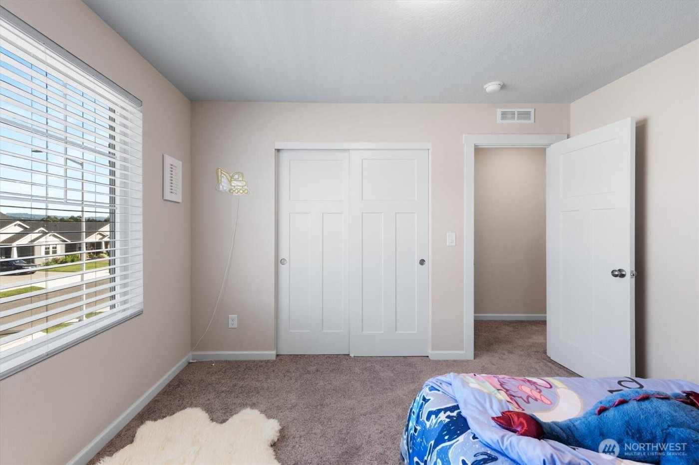 1906 Melody Way , Longview, WA 98632