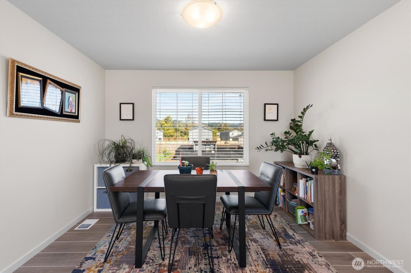 1906 Melody Way , Longview, WA 98632