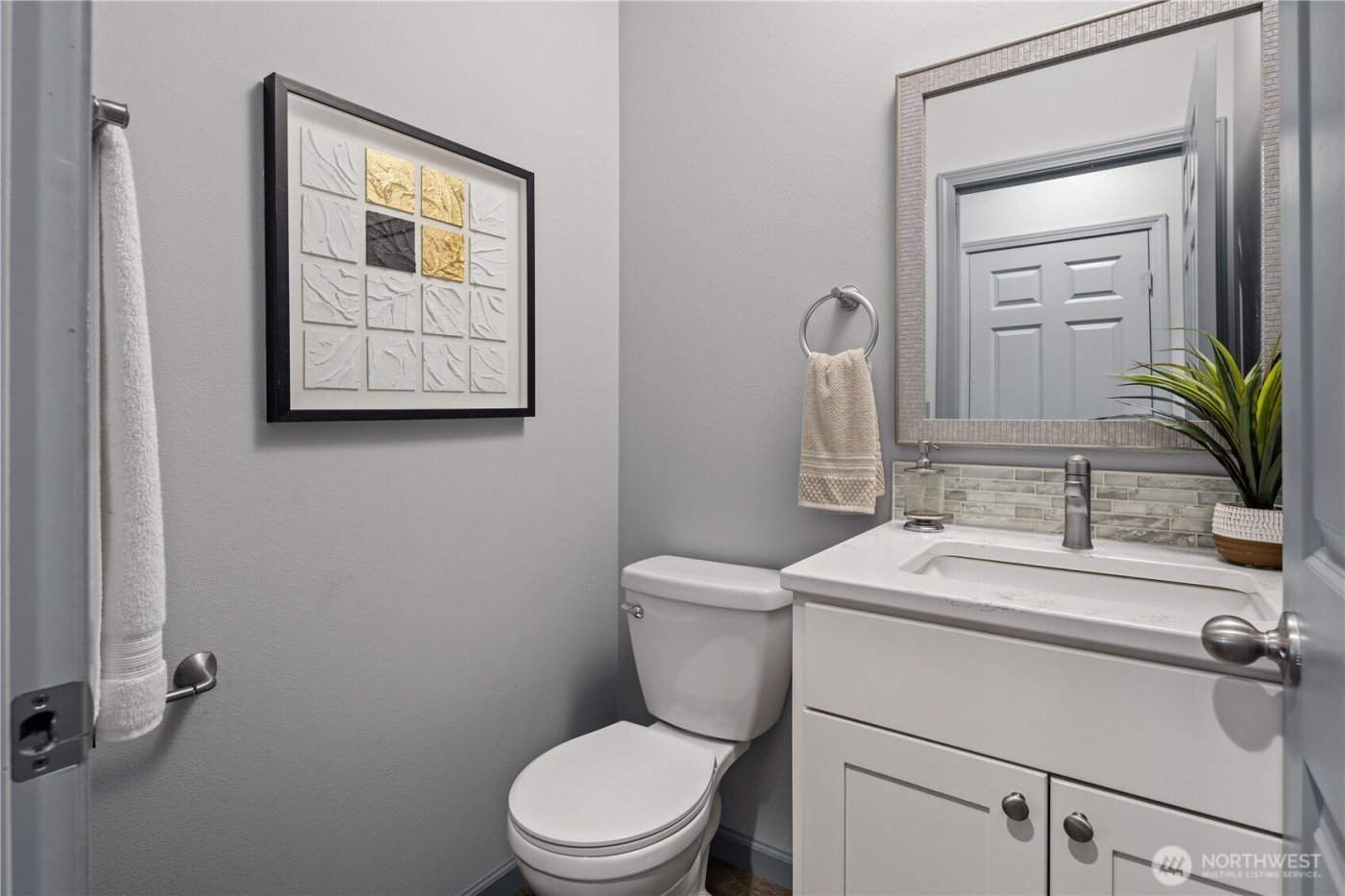 26568 221st Place SE, Maple Valley, WA 98038