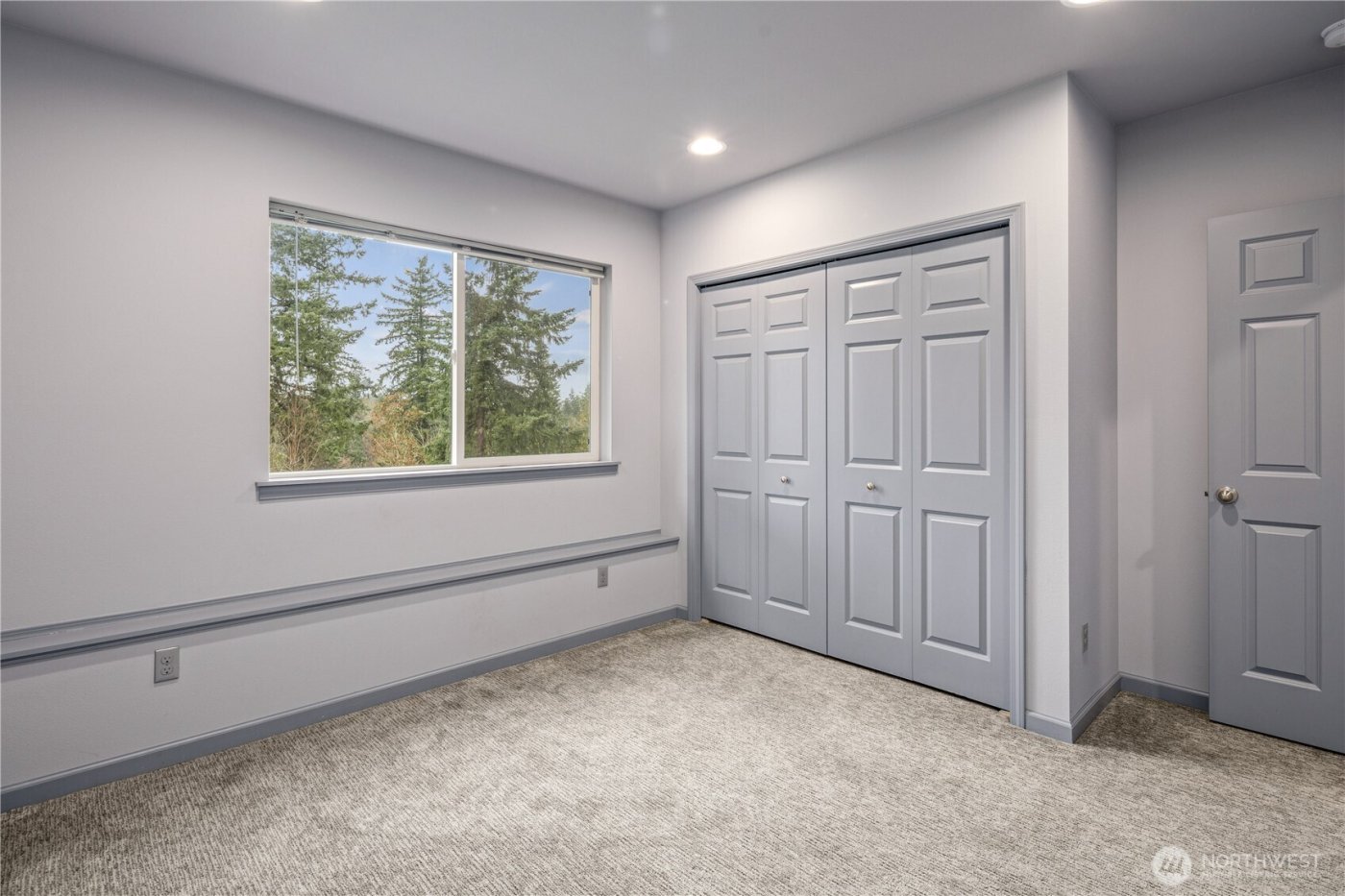 26568 221st Place SE, Maple Valley, WA 98038