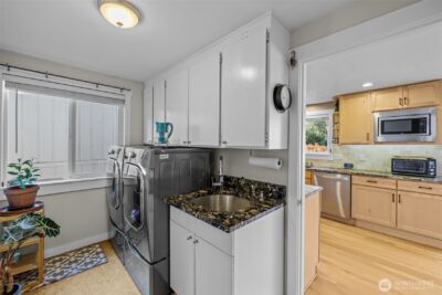 11303 126th Avenue NE, Kirkland, WA 98033 - Photo 11