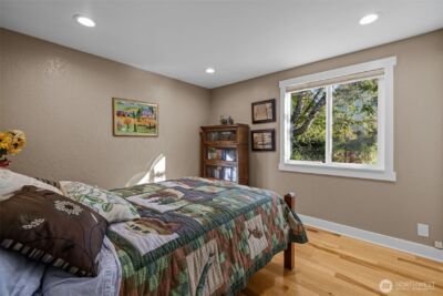 11303 126th Avenue NE, Kirkland, WA 98033 - Photo 17