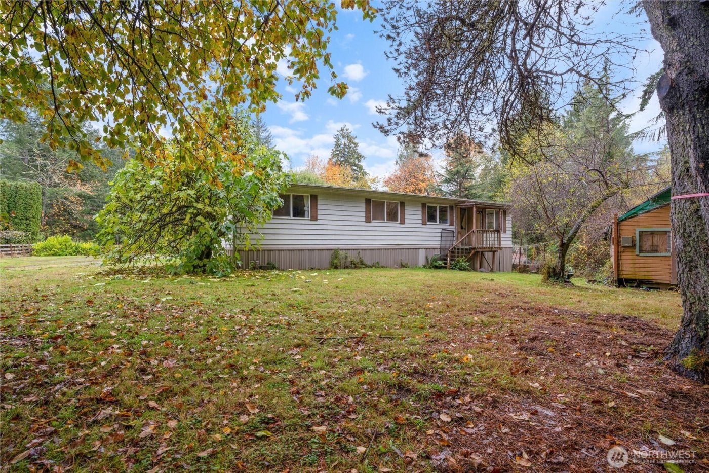 1916 Key Peninsula Highway NW, Lakebay, WA 98349