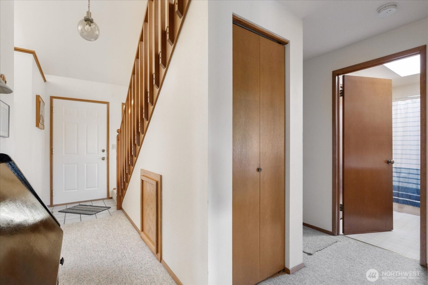 150 NE Nunan Loop #1, Oak Harbor, WA 98277