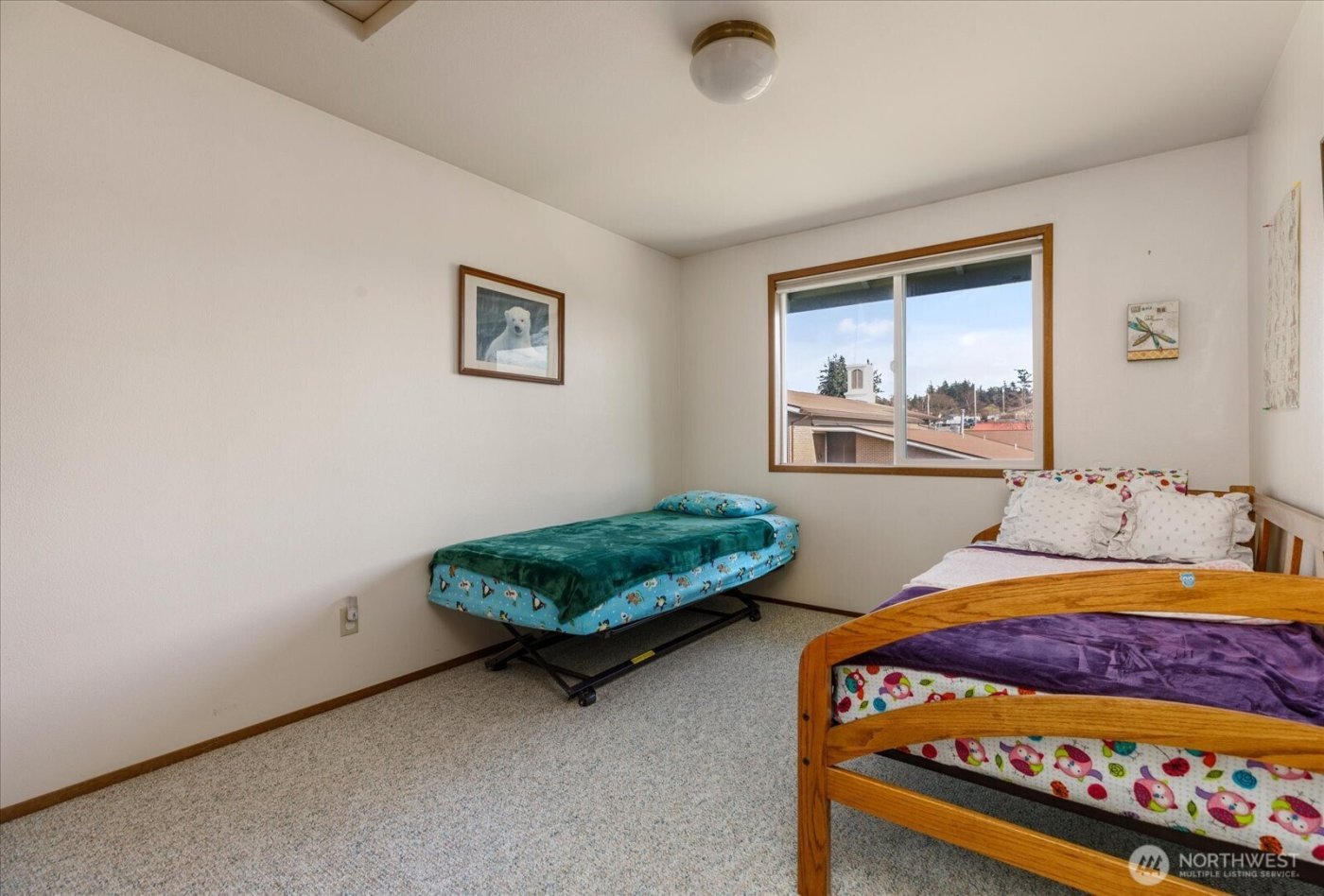 150 NE Nunan Loop #1, Oak Harbor, WA 98277