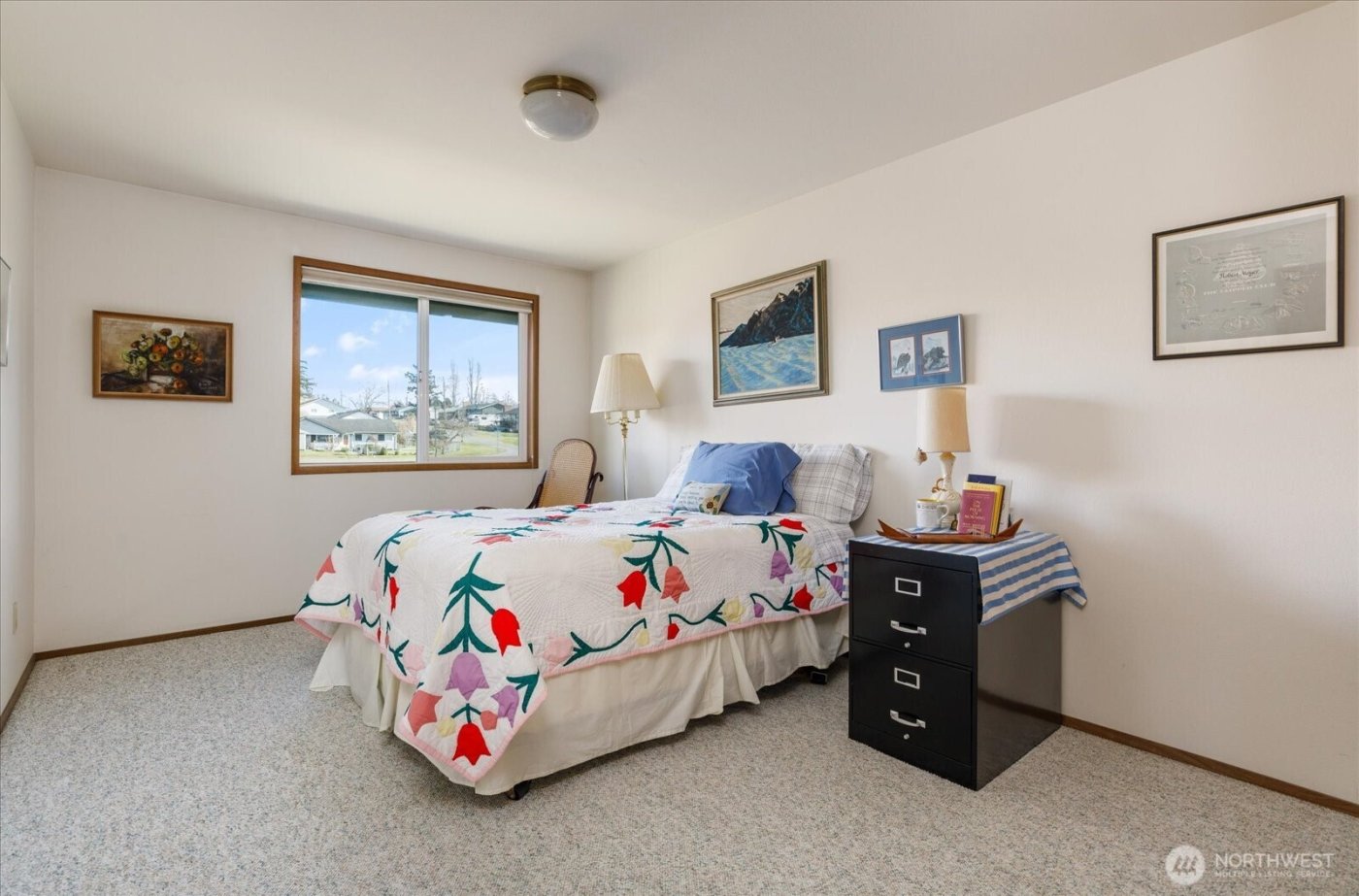 150 NE Nunan Loop #1, Oak Harbor, WA 98277