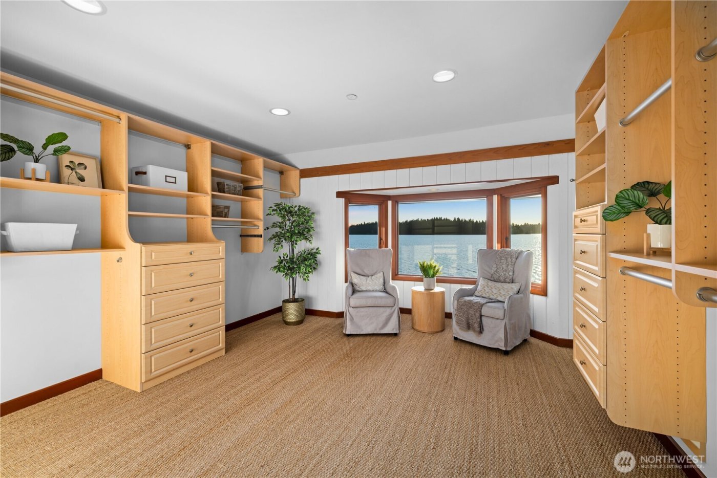 18 Holly Lane , Mercer Island, WA 98040