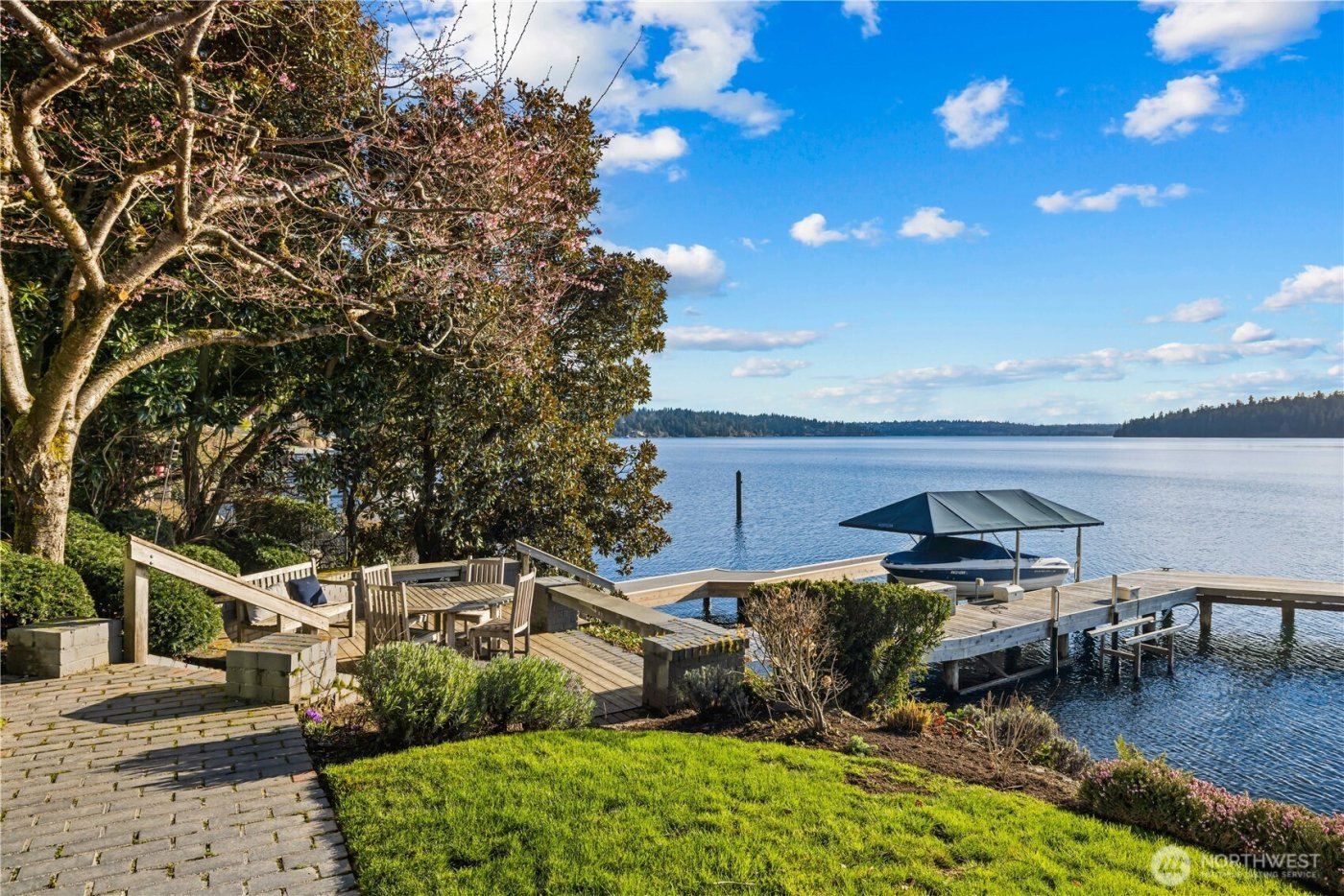18 Holly Lane , Mercer Island, WA 98040